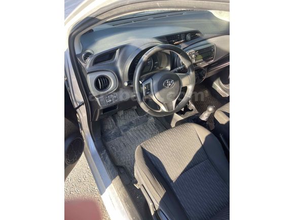 2012 yaris klima aktif