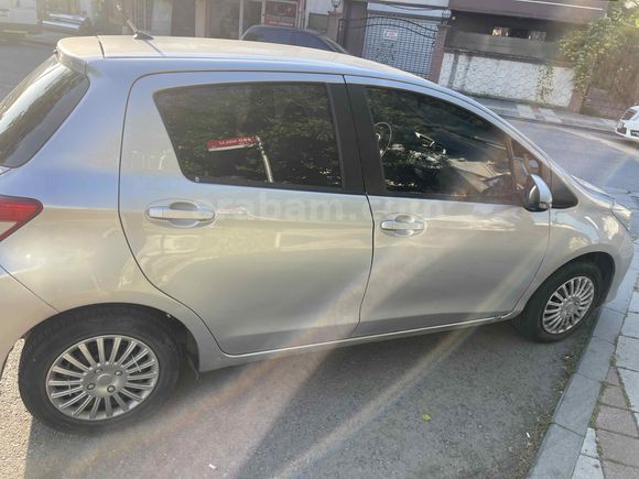2012 yaris klima aktif