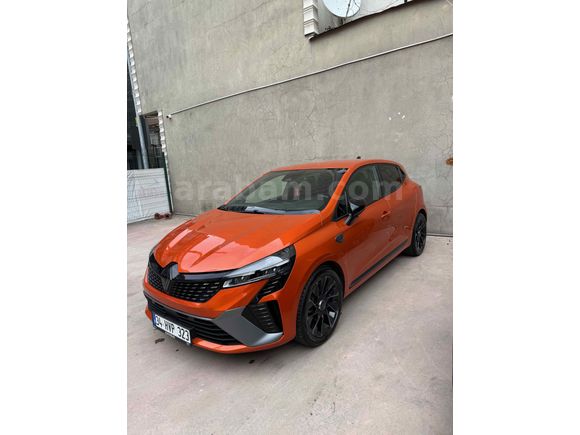 Sahibinden Renault Clio 1.0 TCe Techno Esprit Alpine 2023 Model 