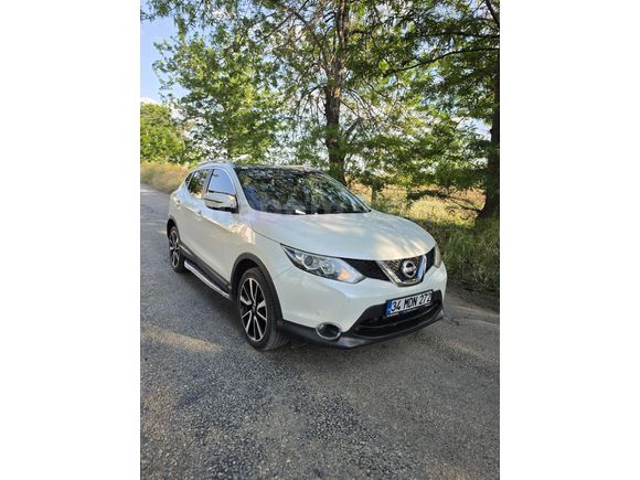 HATASIZ BOYASIZ NİSSAN QACKAİ 1.6 dCi Black Edition 2015 Model