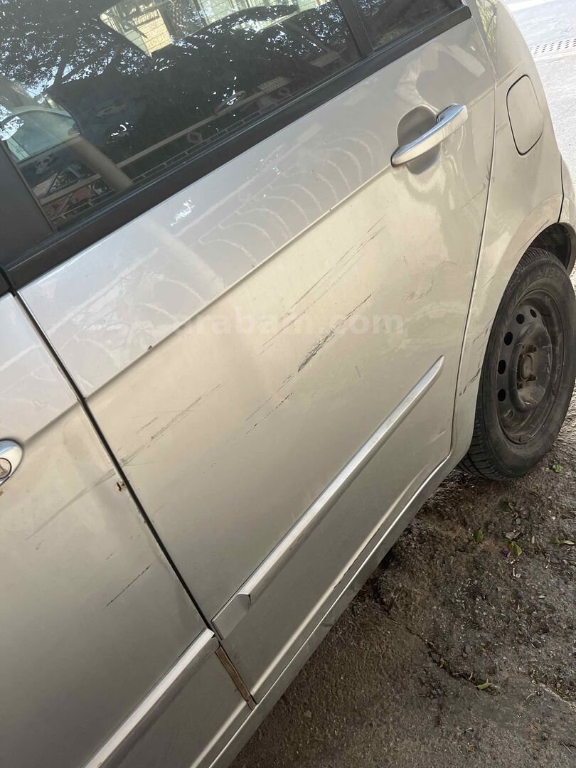 Sahibinden Tata Vista 1.3 TDI Quadrojet Aura 2011 Model İzmir 135.000 km Gri 6