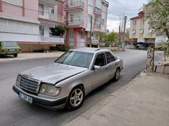 Sahibinden Mercedes - Benz 200 E 1992 Model
