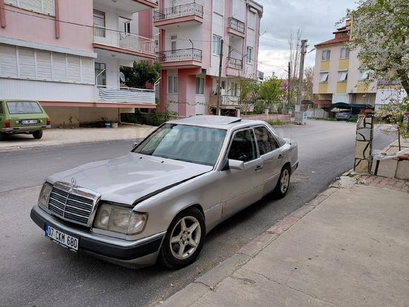 Sahibinden Mercedes - Benz 200 E 1992 Model