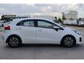 MBS BÜYÜKSOYLU'DAN 2015 MODEL KIA RIO 1.4 CRDI COMFORT