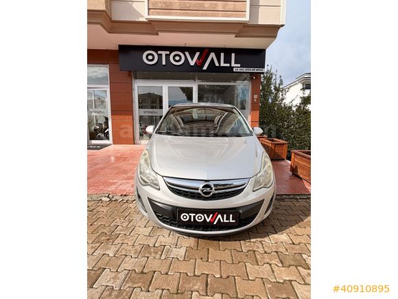 OTOWALL 2013 MODEL OPEL CORSA 1.4 TWİNPORT ESSENTİA OTOMOTİK