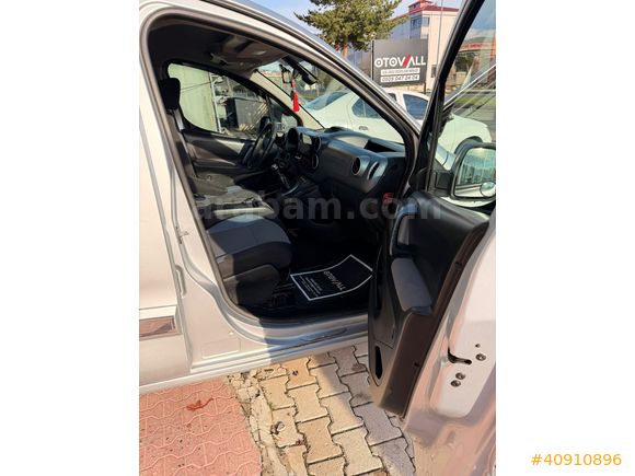 OTOWALL 2014 PEUGEOT PARTNER 1.6 HDI ACTIVE