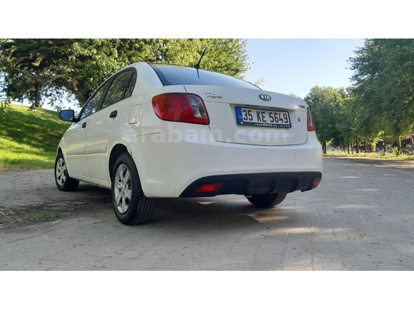 Sahibinden Kia Rio 1.5 CRDi Trend 2011 Model
