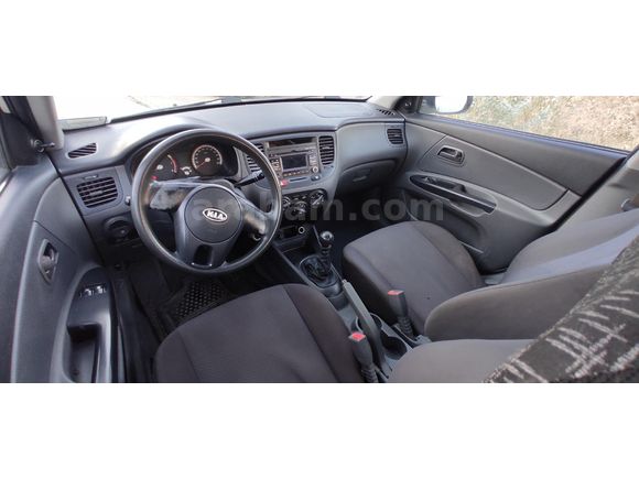 Sahibinden Kia Rio 1.5 CRDi Trend 2011 Model