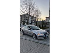 1999 CİVİC TEK DEĞİŞEN DOSTA GİDER  