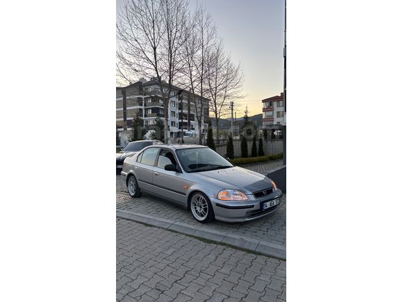 1999 CİVİC TEK DEĞİŞEN DOSTA GİDER  