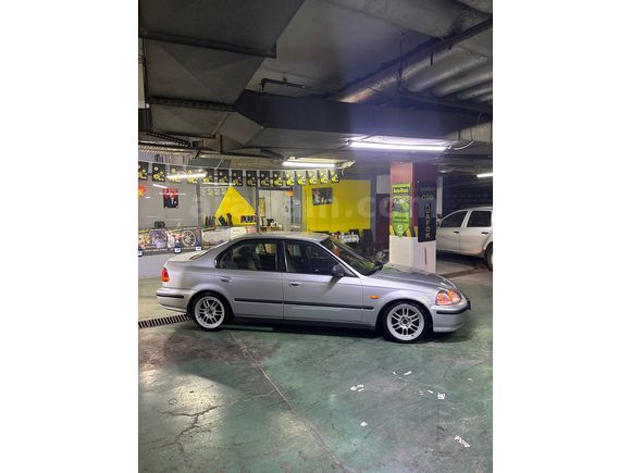 1999 CİVİC TEK DEĞİŞEN DOSTA GİDER  