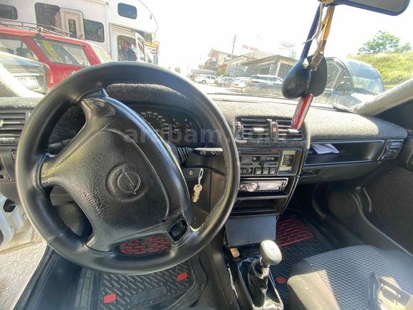 Sahibinden Opel Vectra 2.0 GT 1996 Model 