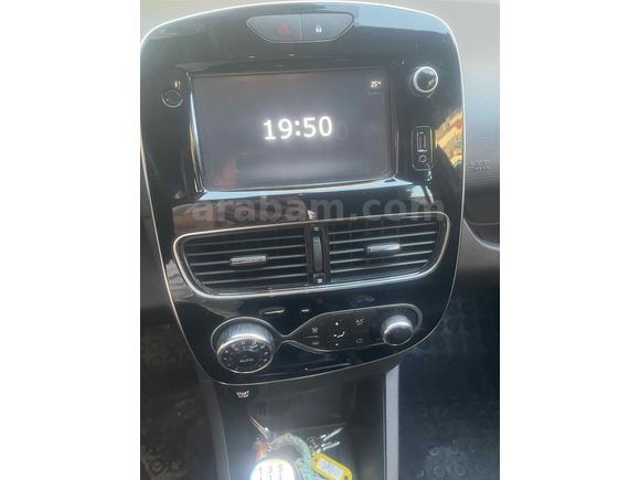 SAHİBİNDEN  HATASIZ BOYASIZ TRAMERSİZ RENAULT CLIO 1.5 DCI ICON  2017 MODEL FULL PAKET  