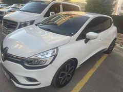 SAHİBİNDEN  HATASIZ BOYASIZ TRAMERSİZ RENAULT CLIO 1.5 DCI ICON  2017 MODEL FULL PAKET  