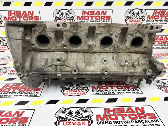 1.8 TFSİ AUDİ A3 A4 A5 06H103373K NUMARALI SİLİNDİR KAPAĞI