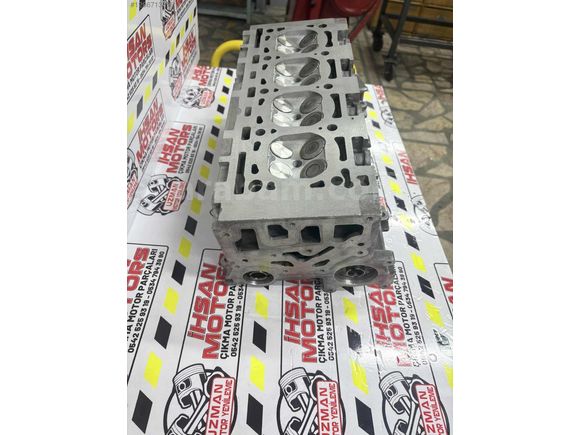 RENAULT LAGUNA 2.0 16 WALF F4R SİLİNDİR KAPAĞI