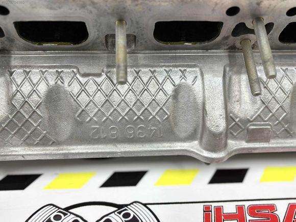 BMW E39 E46 1436812 ÇİFT VANUS SİLİNDİR KAPAĞI