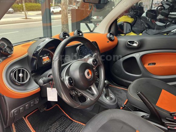 İSTANBUL AUTO CamTavan CarPlay G.Görüş C453 Brabus Body kit