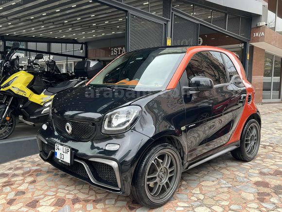 İSTANBUL AUTO CamTavan CarPlay G.Görüş C453 Brabus Body kit
