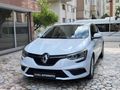 İSTANBUL AUTO'dan 59 Bin Km'de Xenon Navi G.Görüş CarPlay Led