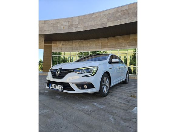 Sahibinden Renault Megane 1.5 dCi Touch 2019 Model  134.450 km Beyaz