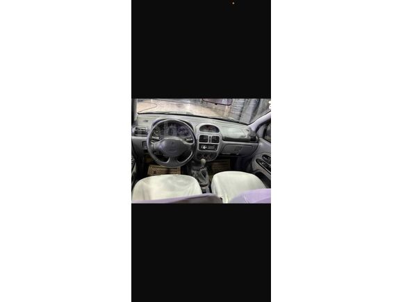 Sahibinden Renault Clio 1.6 RXT 2000 Model  350.000 km Mavi