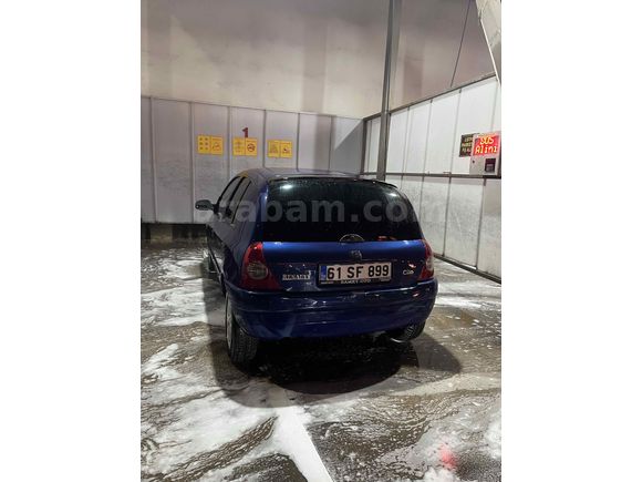 Sahibinden Renault Clio 1.6 RXT 2000 Model  350.000 km Mavi