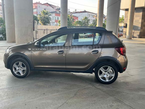 Galeriden Dacia Sandero 1.5 dCi Stepway 2017 Model Kocaeli