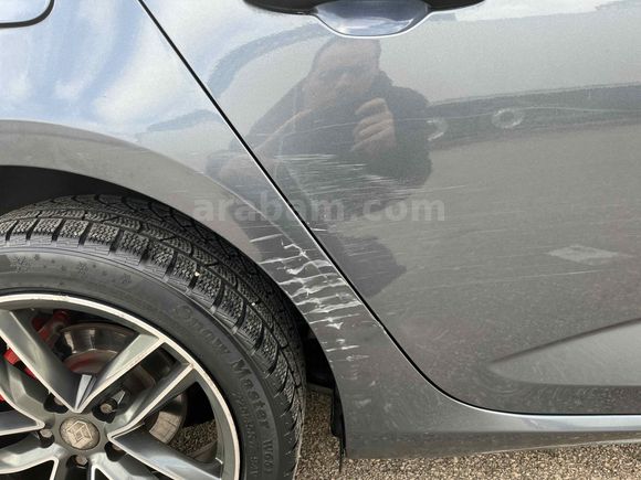 Sahibinden Renault Megane 1.3 TCe Joy 2020 Model  70.000 km Gri (titanyum)