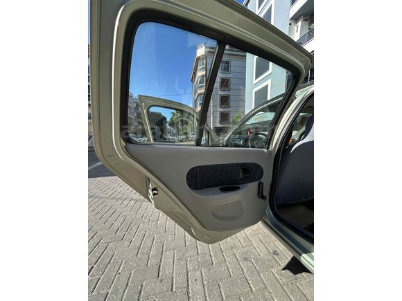 Sahibinden Renault Clio 1.5 dCi Expression 2002 Model 