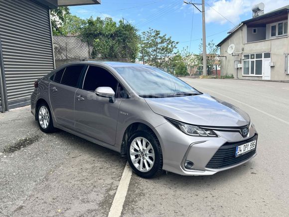 Galeriden Toyota Corolla 1.8 Hybrid Dream 2020 Model Kocaeli
