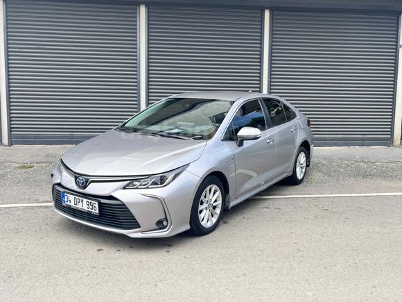 Galeriden Toyota Corolla 1.8 Hybrid Dream 2020 Model Kocaeli