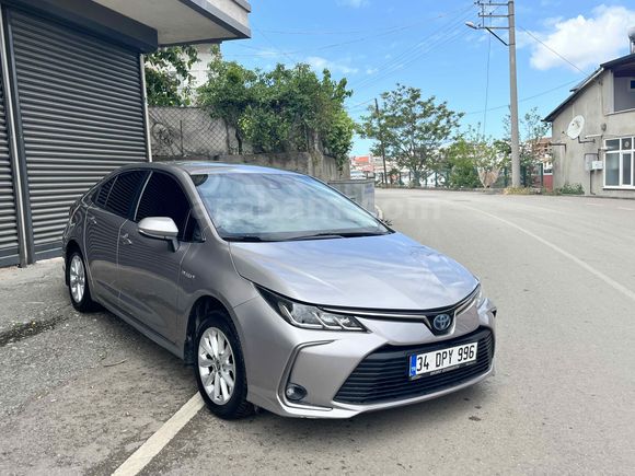 Galeriden Toyota Corolla 1.8 Hybrid Dream 2020 Model Kocaeli