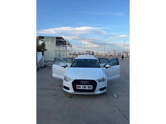 Sahibinden Audi A3 Sedan 1.6 TDI Dynamic 2016 Model  270.000 km Beyaz