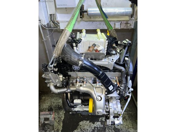 Volkswagen Crafter 2.0 TDİ DNA Sıfır Dolu Motor