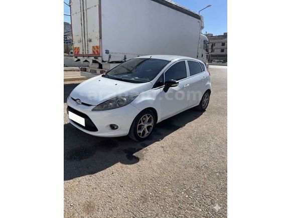 Sahibinden Ford Fiesta 1.4 TDCi Titanium X 2011 Model 