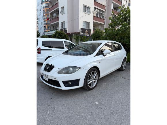 Sahibinden Seat Leon 1.4 TSI FR 2012 Model  ORJİNAL KM HİÇ OYNANMAMIŞ TEMİZ AİLE ARACI..