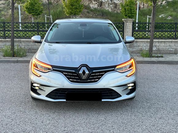 Sahibinden Renault Megane 1.3 TCe Icon 2023 Model 