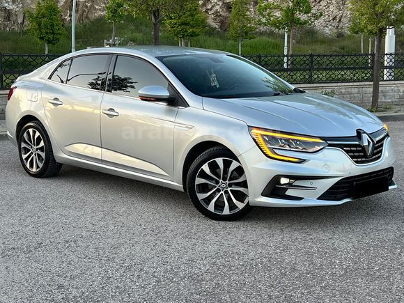 Sahibinden Renault Megane 1.3 TCe Icon 2023 Model 