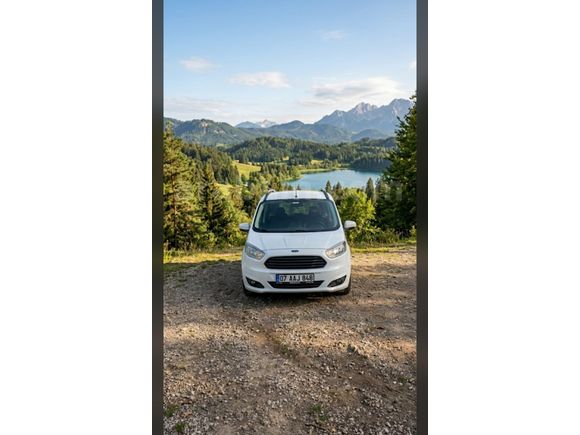 Sahibinden Ford Tourneo Courier 1.5 TDCi Journey Delux 2016 Model