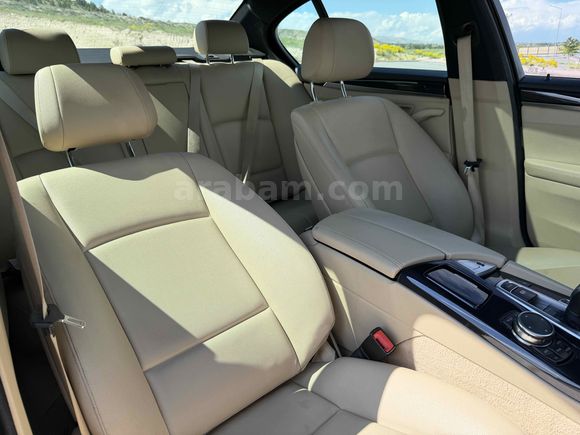 Sahibinden BMW 5 Serisi 520i Executive plus 2016 Model Konya 194.000 km Siyah