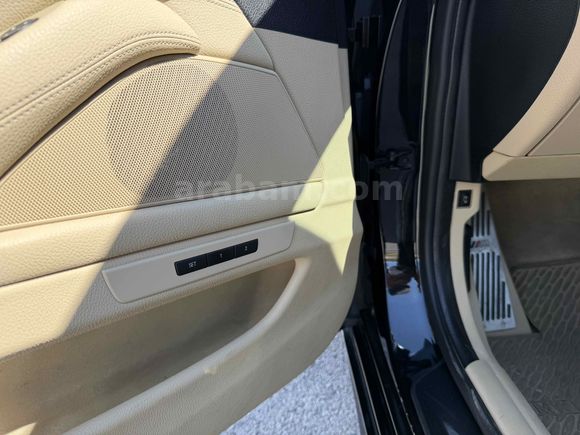 Sahibinden BMW 5 Serisi 520i Executive plus 2016 Model Konya 194.000 km Siyah
