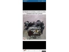 RENAULT CLİO 4 1.5 DİZEL EURO 6 2019 MODEL SANDIK MOTOR ÇIKMA
