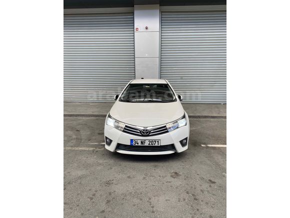 Sahibinden Toyota Corolla 1.6 Touch 2015 Model 