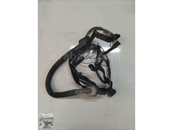 04053 RENAULT TRAFİC SOL ARKA KAPI TESİSATI