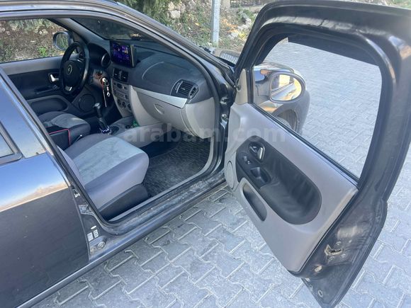 Galeriden Renault Symbol 1.5 dCi Expression 2011 Model Aydın