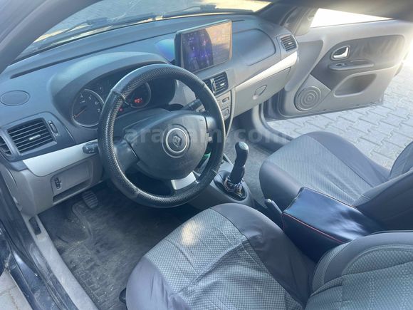 Galeriden Renault Symbol 1.5 dCi Expression 2011 Model Aydın