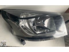 02349 RENAULT TRAFİC 3 SAĞ FAR