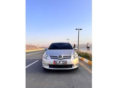 Sahibinden Toyota Auris 1.6 Comfort Extra 2012 Model Van 122.000 km Tam otomatik vites Gri (Gümüş)