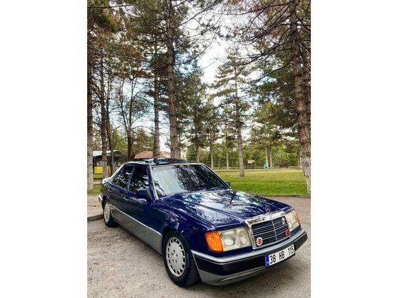 Sahibinden Mercedes - Benz E 230 Elegance 1986 Model  530.000 km Lacivert